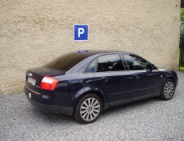 Audi A4 s instalovanymi protislunecnimi autofoliemi Llumar ATR5,15