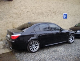 BMW M5 - protislunecni autofolie Llumar AT35