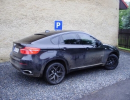 BMW X6 - protislunecni autofolie Llumar AT35CH