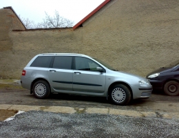 Fiat Stilo SW (combi) - protislunecni autofolie Llumar AT70,15