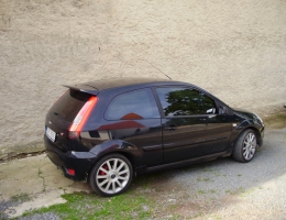 Ford Fiesta - protislunecni autofolie Llumar ATR15