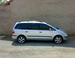 Ford Galaxy - protislunecni autofolie Llumar AT5,35