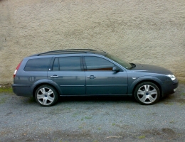 Ford Mondeo combi - protislunecni autofolie Llumar bezpeč. + AT5,15