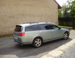 Honda Accord combi - protislunecni autofolie Llumar AT20CH