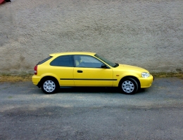 Honda Civic - protislunecni autofolie Llumar 15