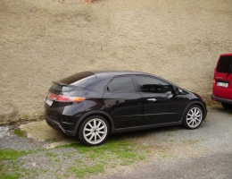 Honda Civic - protislunecni autofolie Llumar ATR15