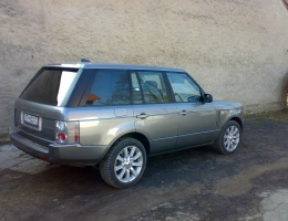Land Rover Range Rover Vogue - protislunecni autofolie Llumar na skla AT5