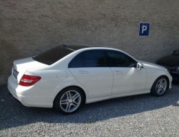Mercedes Benz C instalace protislunecni autofolie Llumar AT35