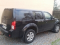 Nissan-Pathfinger-s-autofoliemi-Llumar-ATR15