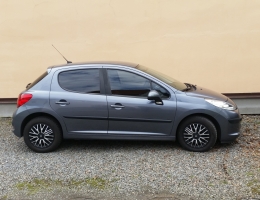 Peugeot 207 s autofoliemi Llumar AT5,35