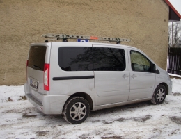 Peugeot Expert instalace protislunecni autofolie Llumar AT5