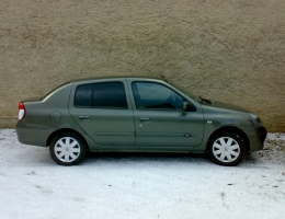 Renault Thalia instalace protislunecni autofolie Llumar na autosklo AT5CH,70