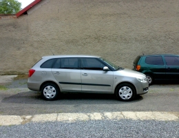 Skoda Fabia 2 combi instalace protislunecni autofolie Llumar AT35