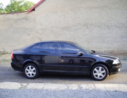 Skoda Octavia 2 instalace protislunecni autofolie Llumar AT35