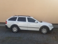 Skoda Octavia scout s autofóliemi LLumar ATR5,35