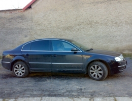 Skoda Superb instalace protislunecni autofolie Llumar AT70,5