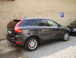 Volvo XC60 instalace protislunecni autofolie Llumar AT15